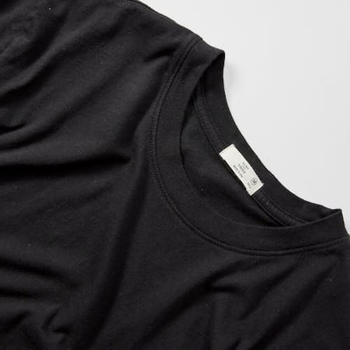 laydown detail image of The Vintage Soft Wash T-Shirt - Tall