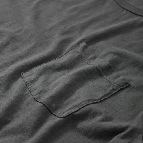 laydown detail image of The Vintage Slub Pocket T-Shirt - Tall
