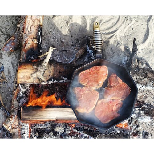 lifestyle image of 12" Skillet