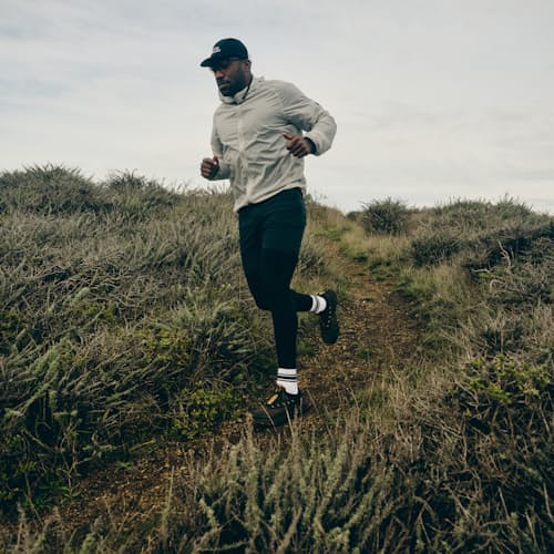 lifestyle image of Veloce Kevlar Trail Running Shoe