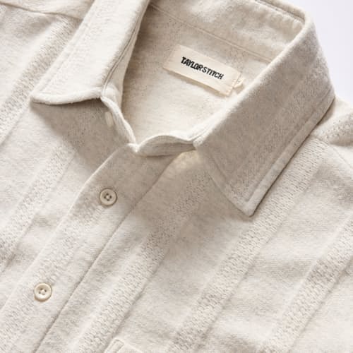 laydown detail image of The Short Sleeve California Shirt