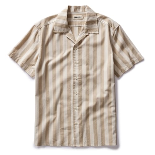 laydown image of The Davis Short Sleeve Shirt