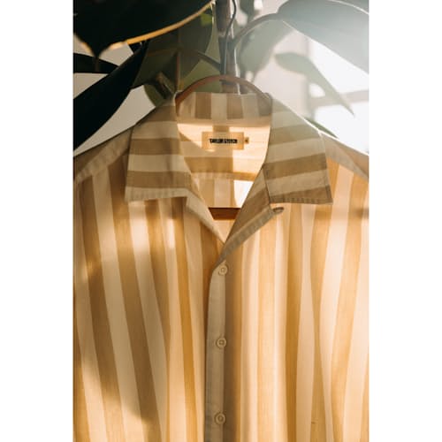 lifestyle image of The Davis Short Sleeve Shirt