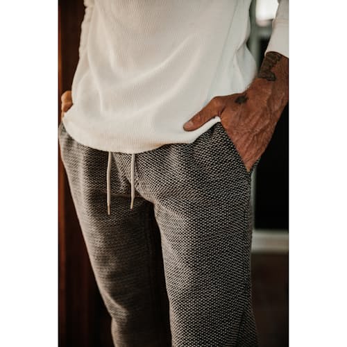 lifestyle image of The Apres Sashiko Pant