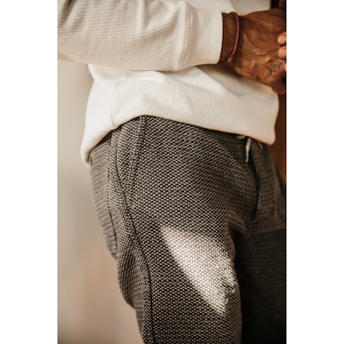 lifestyle image of The Apres Sashiko Pant