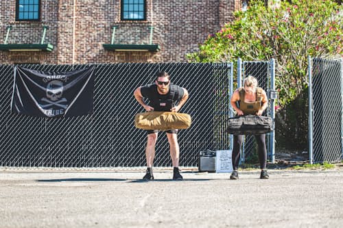 lifestyle image of Weight Training Vest 2.0