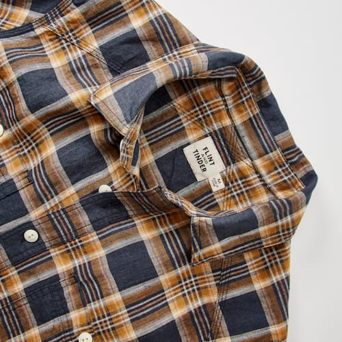 laydown detail image of Crossback Linen Workshirt