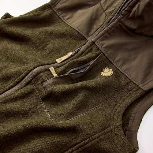 laydown detail image of Buck Fleece Vest