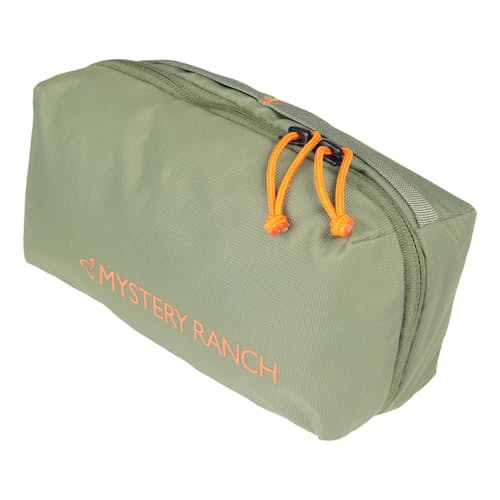 laydown image of Mission Dopp Kit - Small