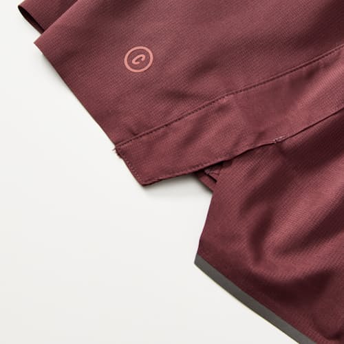 laydown detail image of Daily Lightweight Performance Short - 7"