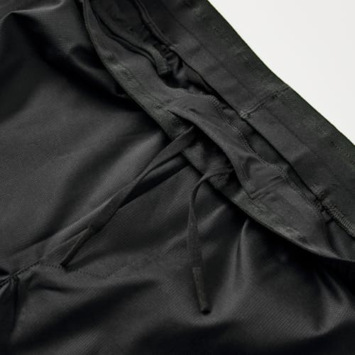 laydown detail image of Daily Lightweight Performance Short - 7"