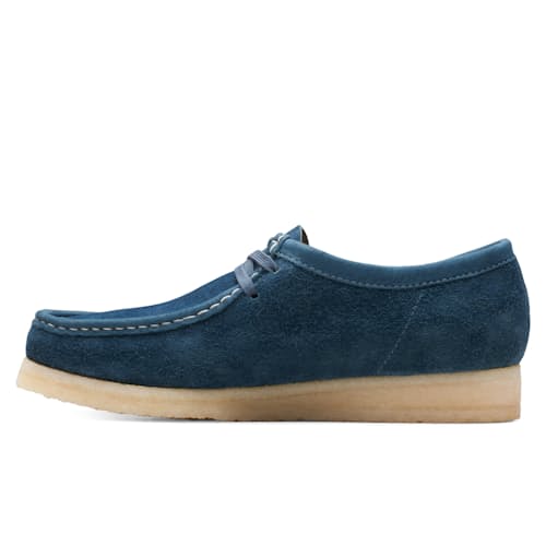 laydown image of Wallabee Low Moc Toe Chukka Boot