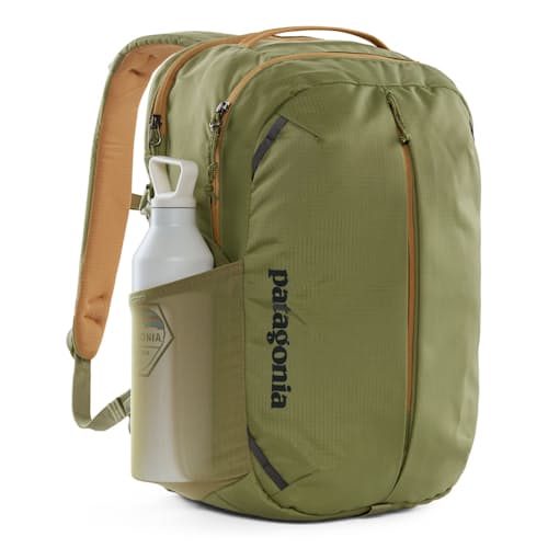 laydown image of Refugio Day Backpack - 26L