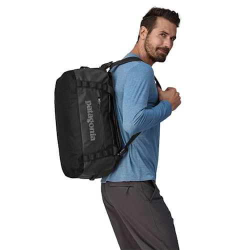 on model image of Black Hole Duffel Bag - 40L