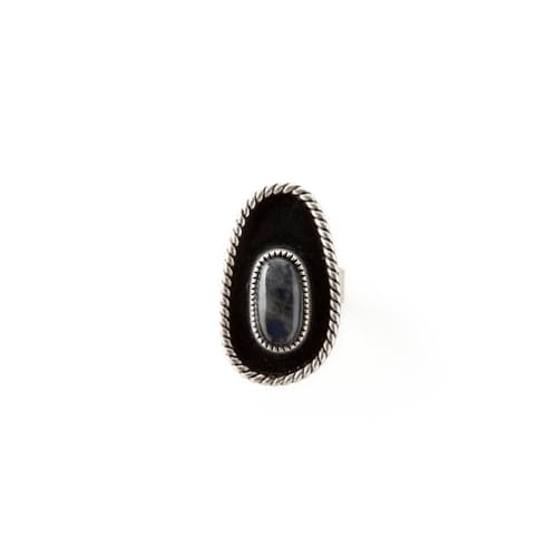 laydown image of Women's Shadow Box Ring