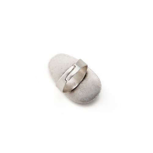 laydown image of Women's Shadow Box Ring