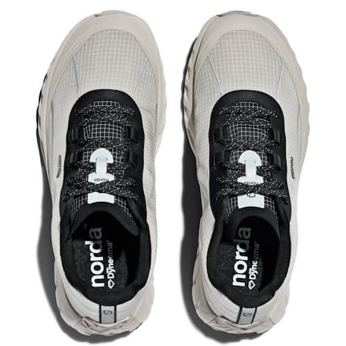 laydown image of 002 Trail Running Sneaker