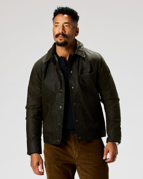 Marland is 6' 2'', 185 lbs, and wearing a size M