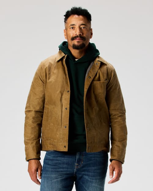 Marland is 6' 2'', 185 lbs, and wearing a size M