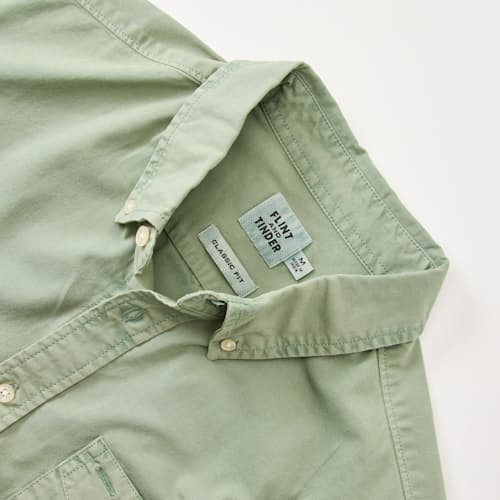 laydown detail image of Classic Oxford