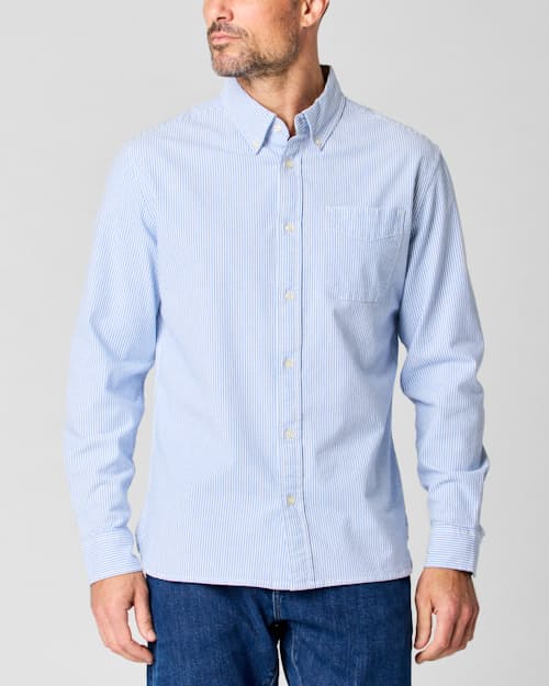 Zac is 6'0", 175lbs, and wearing size M