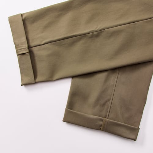 laydown detail image of Nomad Performance Chino - HB Slim