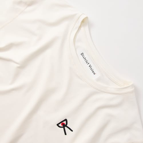 laydown detail image of Lightweight Performance Long Sleeve