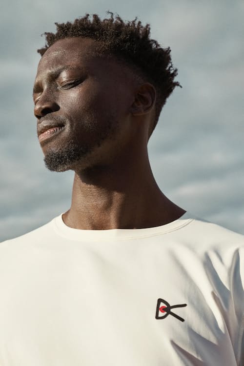 lifestyle image of Lightweight Performance Long Sleeve