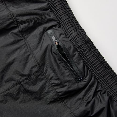 laydown detail image of Ripstop Layered Trail Shorts - 5"