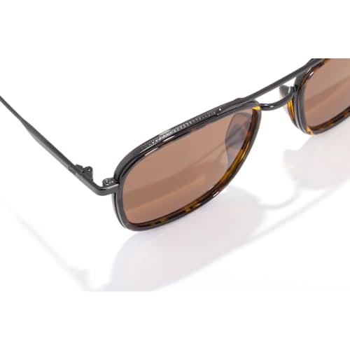 laydown detail image of Estero Sunglasses