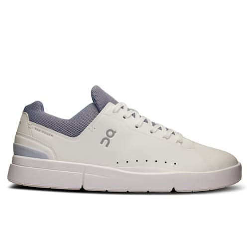 laydown image of Roger Advantage Court Sneaker