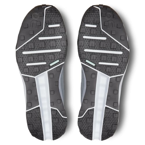laydown image of Cloudhorizon Waterproof Hiking Shoe
