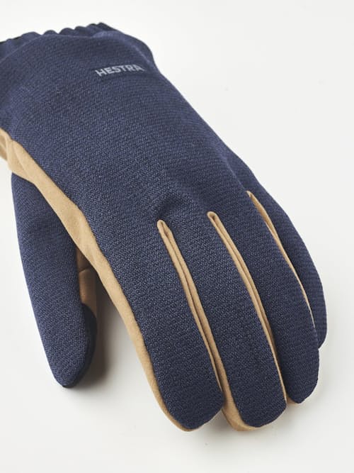 laydown detail image of Zephyr Glove