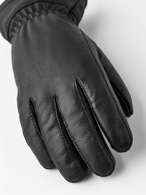 laydown detail image of Womens Buvika Glove