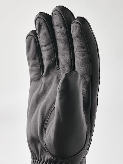 laydown detail image of Bergham Glove