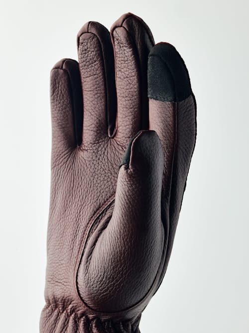 laydown detail image of Women's Vilja Glove