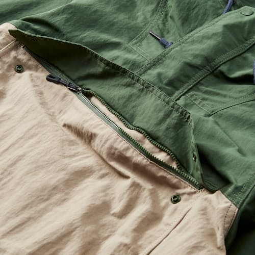 laydown detail image of Isthmus Anorak