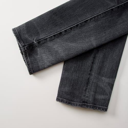 laydown detail image of The Pen Slim Stretch Selvedge Denim Jeans