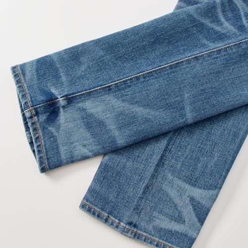 laydown detail image of The Pen Slim Stretch Selvedge Denim Jeans