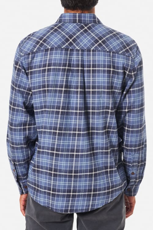 on model image of Derek Midweight Brushed Flannel