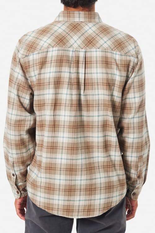 on model image of Derek Midweight Brushed Flannel