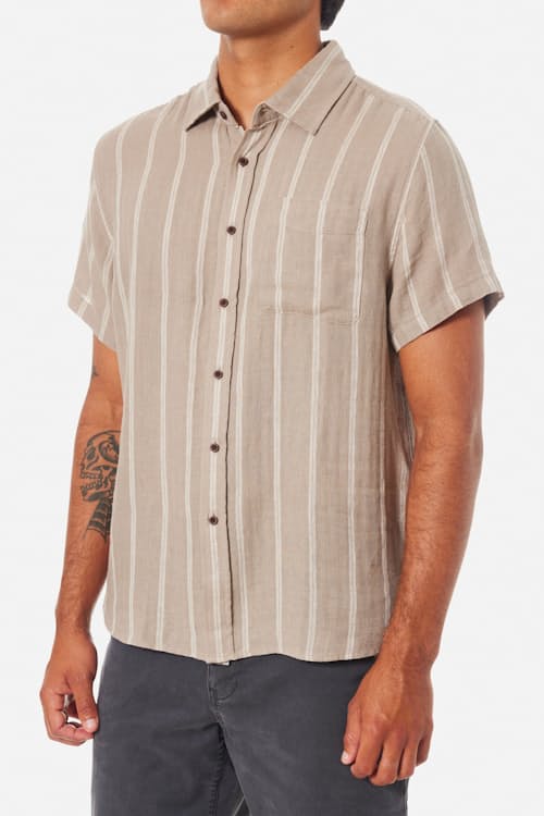 on model image of Alan Short Sleeve Shirt