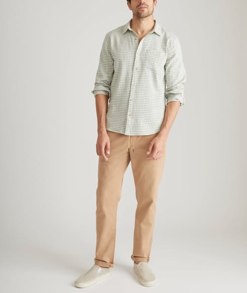 on model image of Classic Stretch Selvage Long Sleeve Shirt