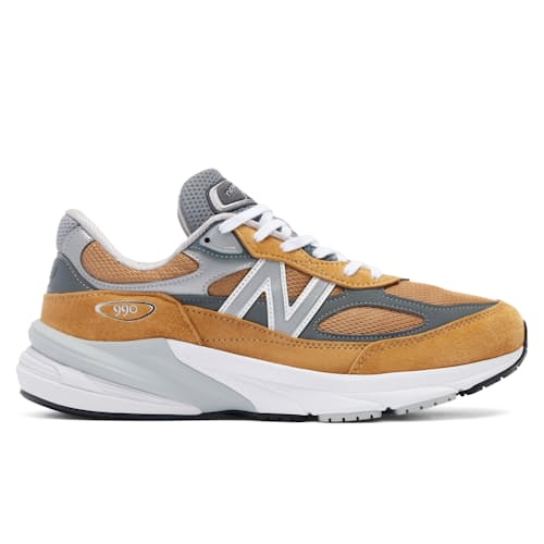 laydown image of 990 Made in USA Sneaker
