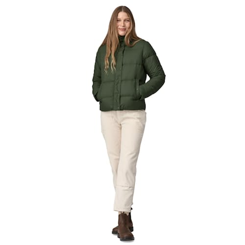 on model image of Women's Silent Down Jacket