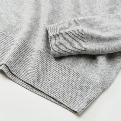 laydown detail image of Classic Cashmere Quarter Zip Sweater