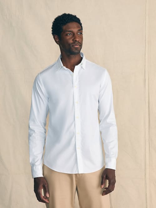on model image of Movement Shirt