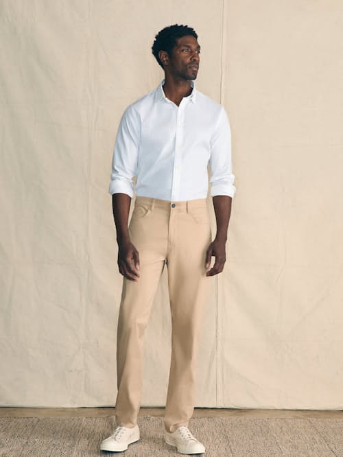 on model image of Movement Shirt