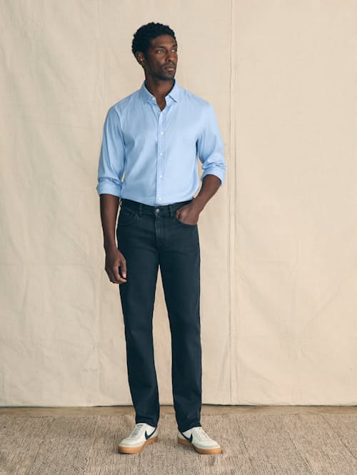 on model image of Movement Shirt