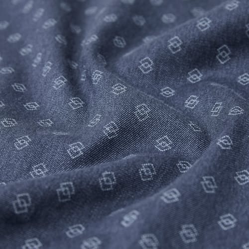 laydown detail image of Movement Shirt